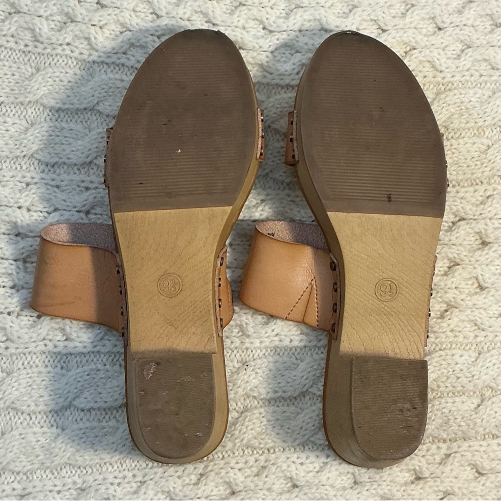 Universal Thread Tan Double Strap Block Heel Slid… - image 8